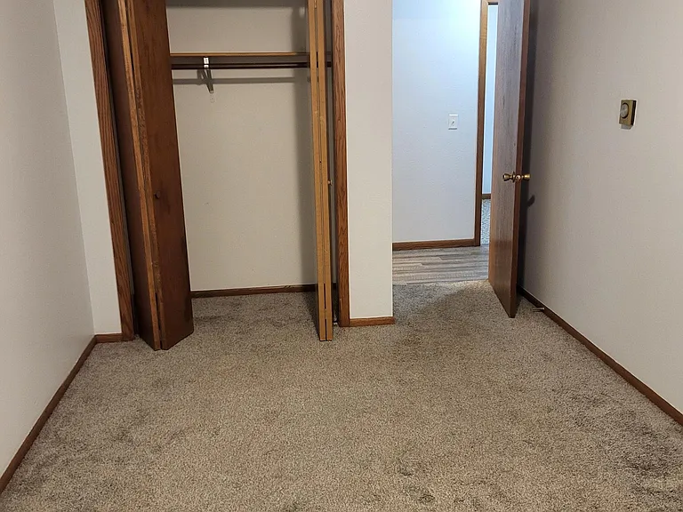 2616 Country Club Pkwy #1 — Photo 3
