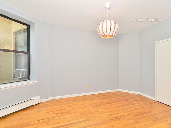 5th image of 2322 A C Powell Blvd APT 3C