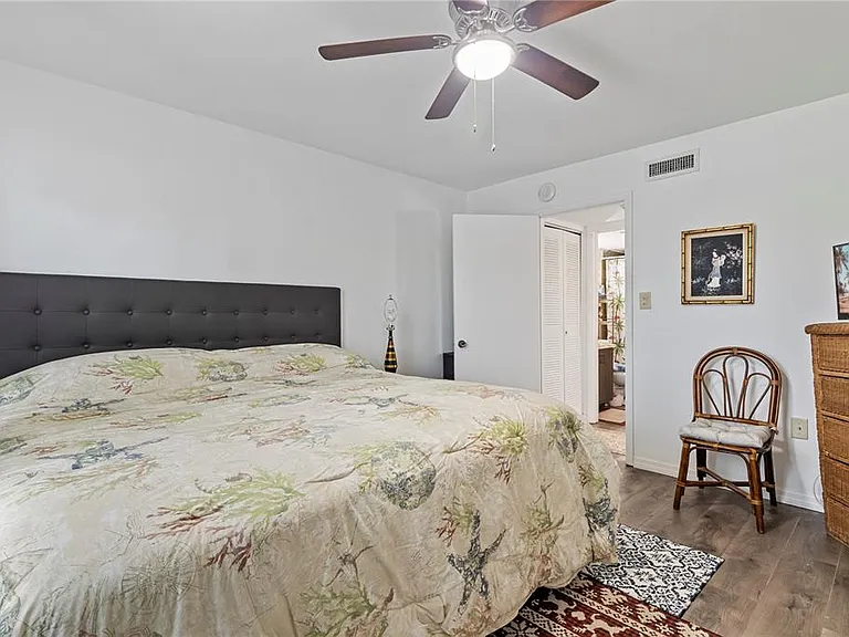 21280 Brinson Ave #220 — Photo 13