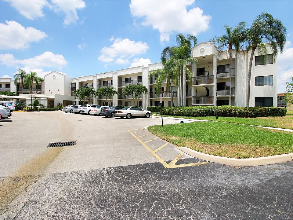 1st image of 10402 E Clairmont Circle #10402