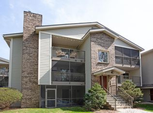 2110 Ridge Dr APT 34, Saint Louis Park, MN 55416