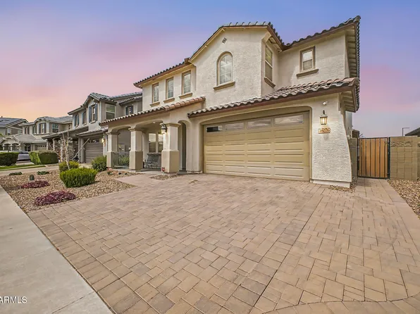 16076 W SOFT WIND Drive, Surprise, AZ 85387