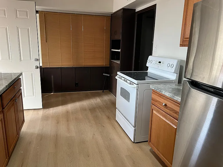 1725 W Coolidge St — Photo 5