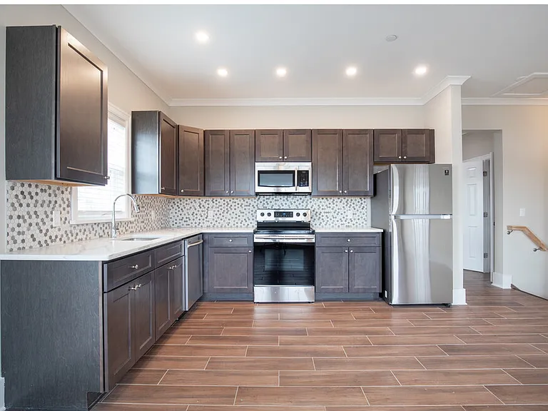 1163 Montauk Hwy #A7 — Photo 2
