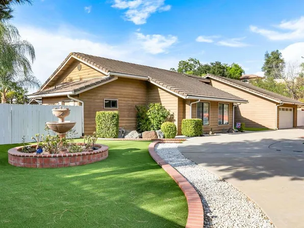 2033 Lilac Ln, Alpine, CA 91901