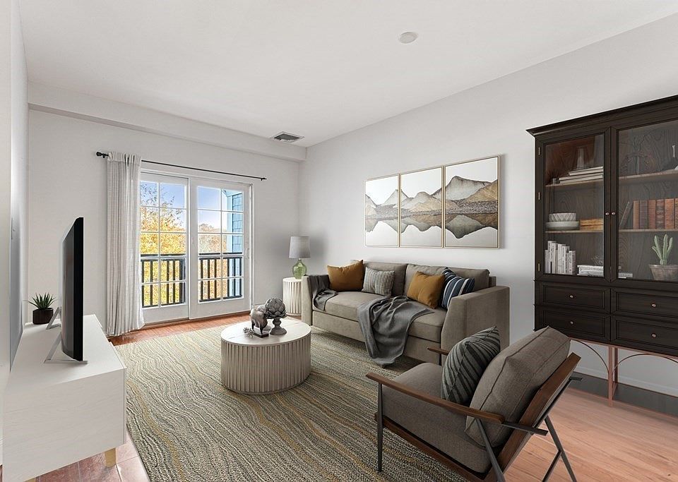 1st image of 501 Commerce Dr Unit 4315