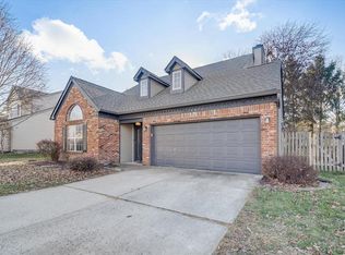10853 Gate Cir, Fishers, IN 46038
