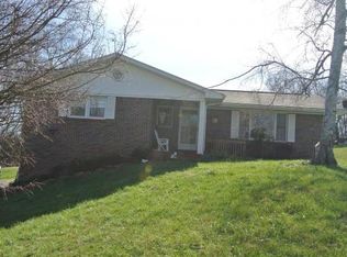 974 Paddle Creek Rd, Bristol, TN 37620