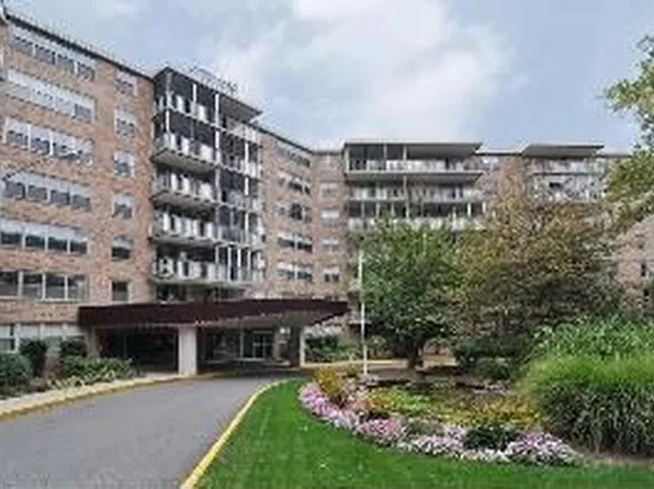 530 Valley Rd #C006w-623, Montclair, NJ 07043