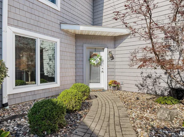 524 Harbor Pointe Dr #524, East Peoria, IL 61611