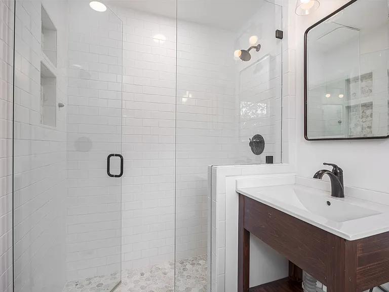 5235 Kincannon Dr — Photo 21