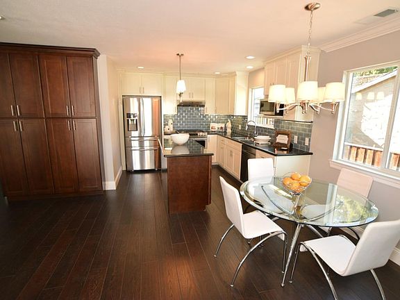 2nd image of 1365 Whitehurst Ct
