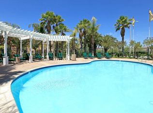 27517 Marta Ln APT 202, Canyon Country, CA 91387