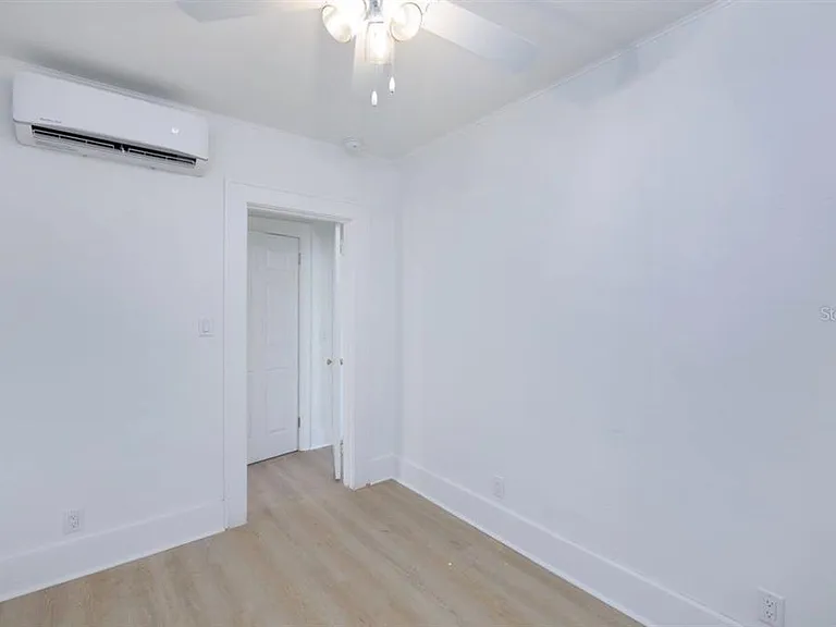 622 7th Ave N #618B — Photo 11