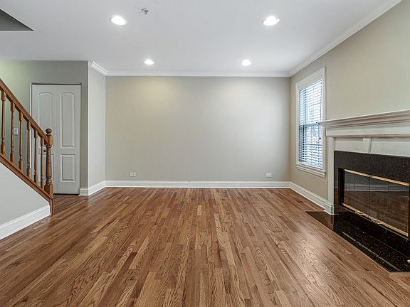 3rd image of 1223 Orleans Dr #1223
