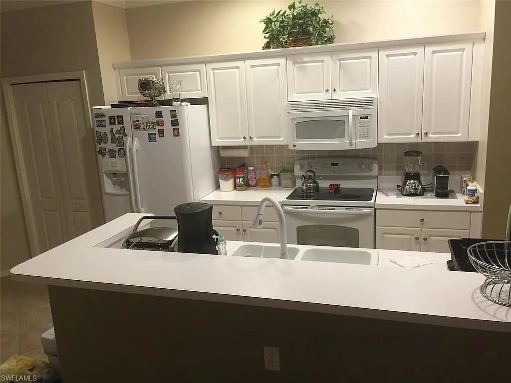 2 bed, 2.0 bath, 1232 sqft, $1,975 — Photo 2