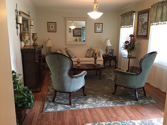 2nd image of 333 Margot Ct