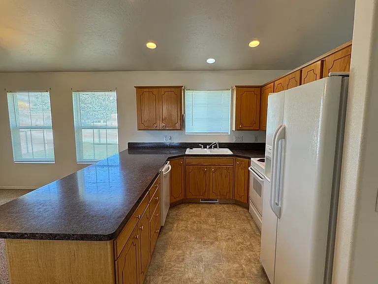 3488 Obryant St — Photo 4
