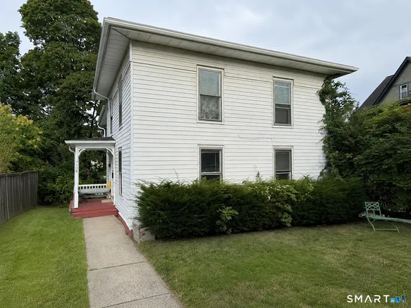 108 High Street, Middletown, CT 06457