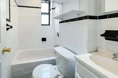 Rented by Nolita Group