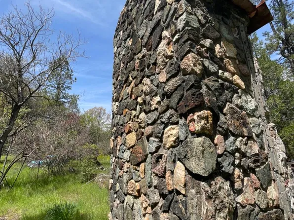 13593 Hidden Valley Rd, Grass Valley, CA 95949