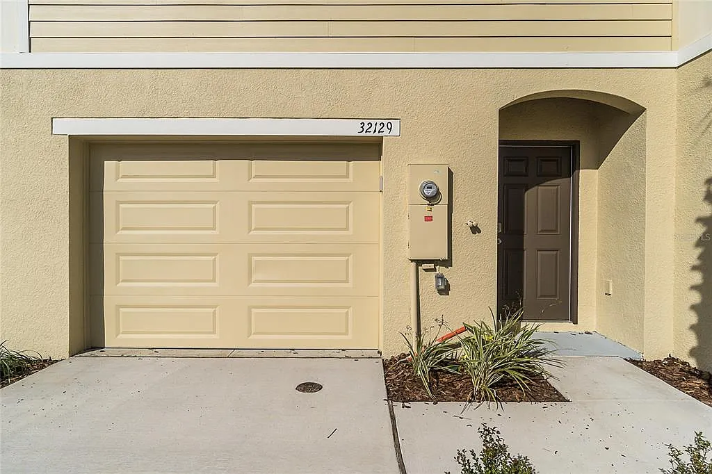 Building Photo - 32129 Pond Apple Bnd