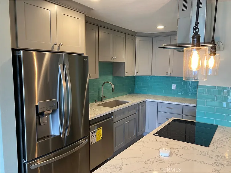 6542 Ocean Crest Dr #B306 — Photo 12