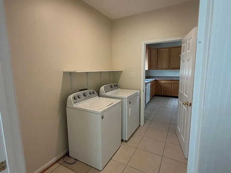 106 Mountainside Dr — Photo 7