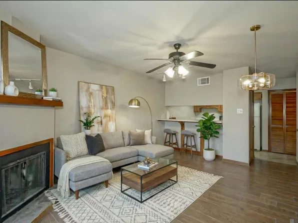 5110 Butter Creek Ln APT 5, Baton Rouge, LA 70809