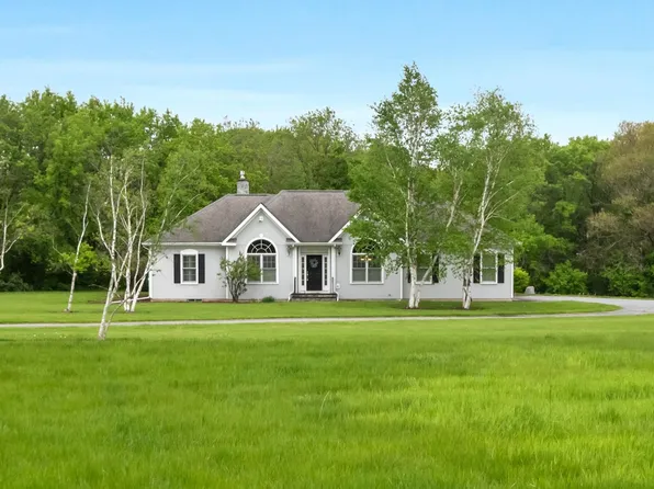 114 Mount Philo Road, Charlotte, VT 05445