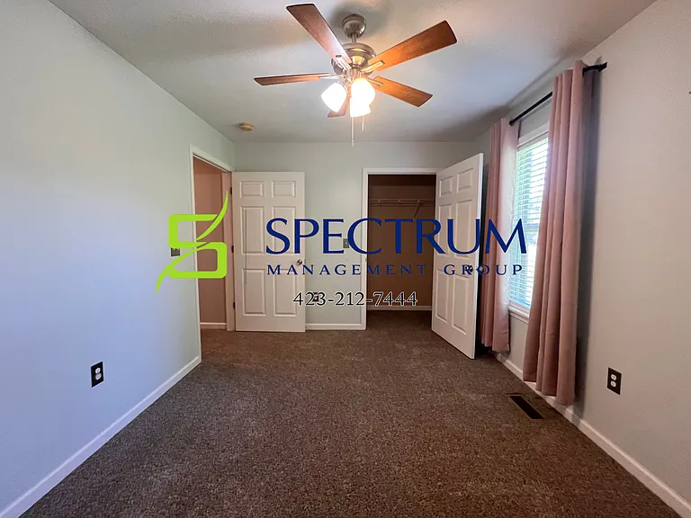 1733 Hugh Dr — Photo 9