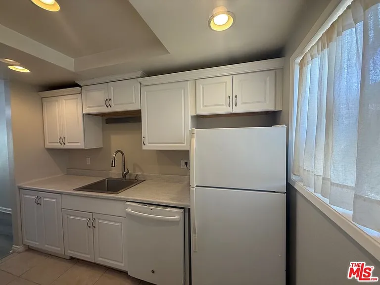 6468 Cavalleri Rd — Photo 6