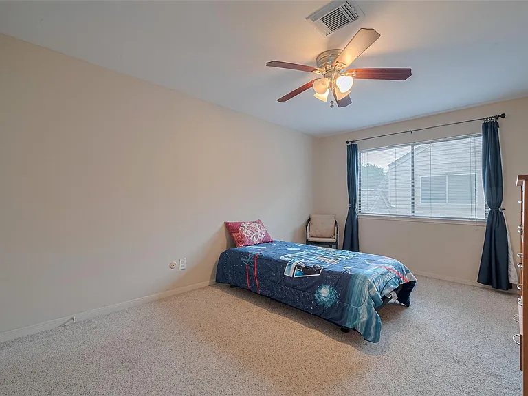 12231 Carriage Hill Dr — Photo 30