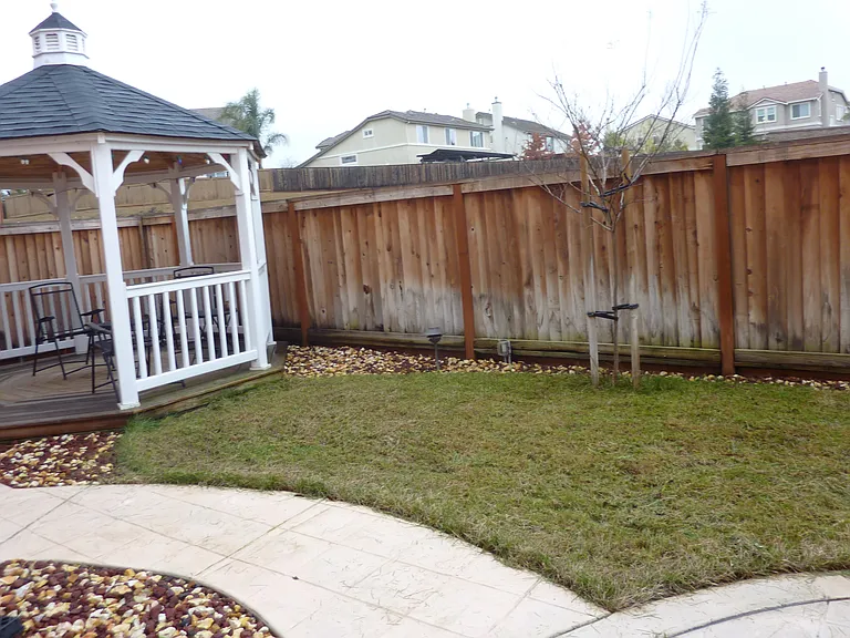 2143 Prato St — Photo 19