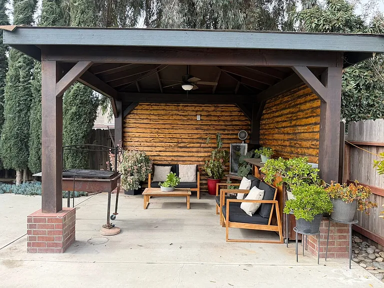 9531 Stonemoss Ave — Photo 3