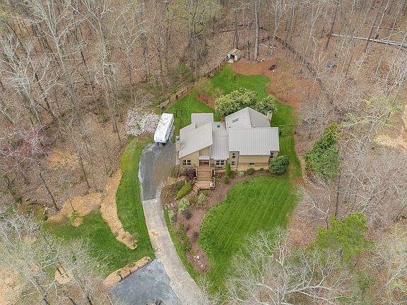 4th image of 4803 Township Walk