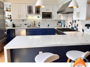952 De Haro St, San Francisco, CA 94107