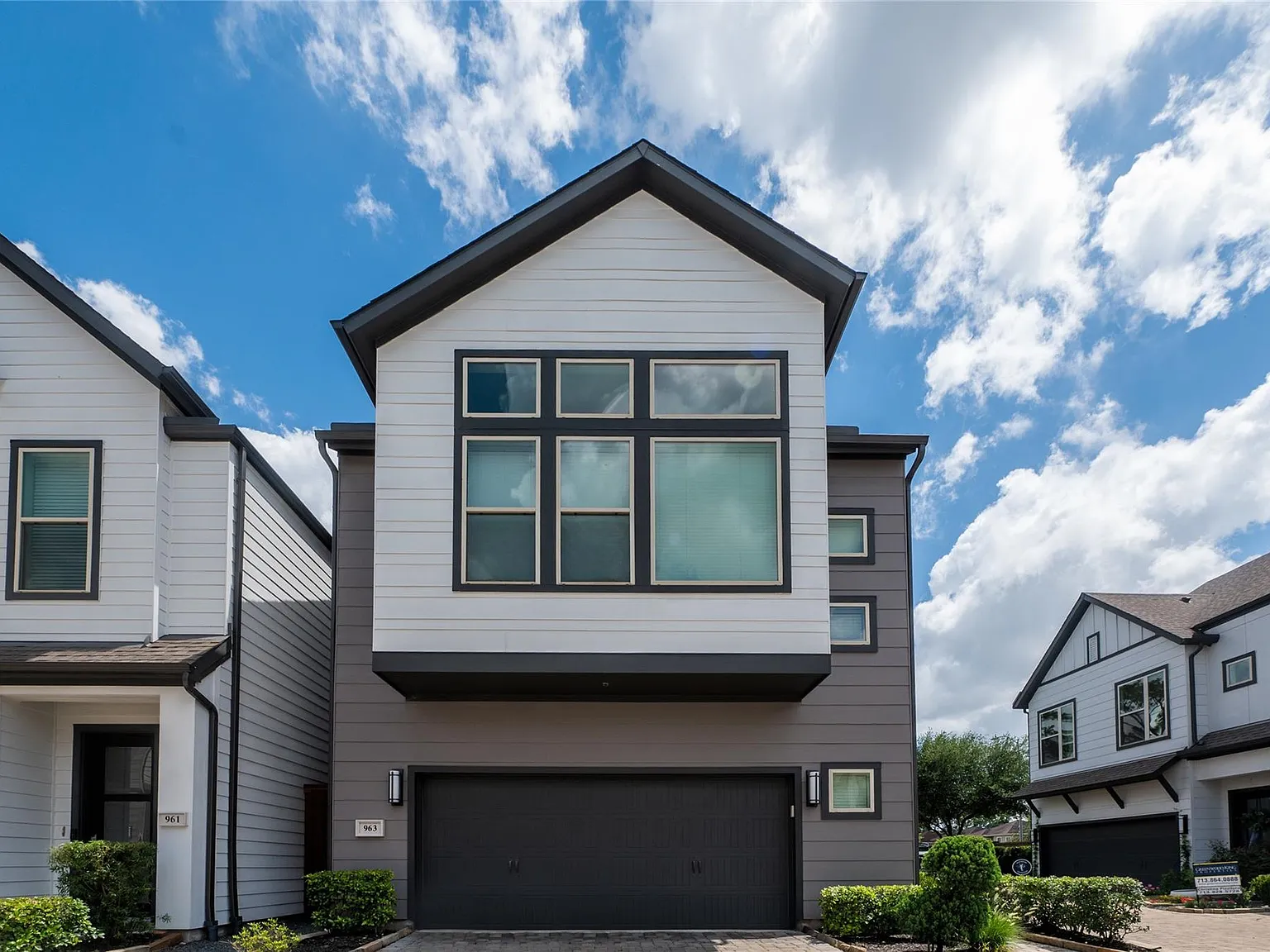 3 bed, 2.5 bath, 2210 sqft, $2,750 — Photo 4