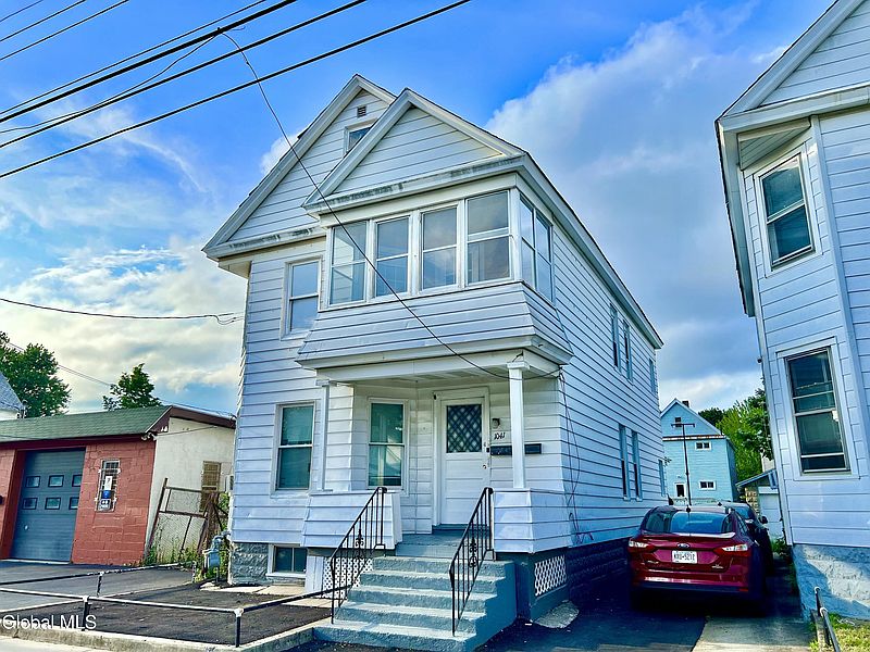 2nd image of 1041 Strong Street