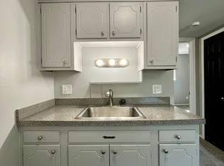 4441 Oakwood Blvd, Melvindale, MI 48122