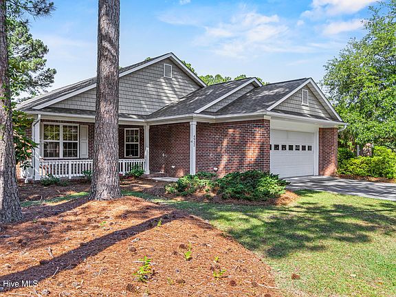 2nd image of 4932 Coronado Drive