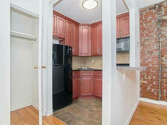 5th image of 56 Avenue C #3A