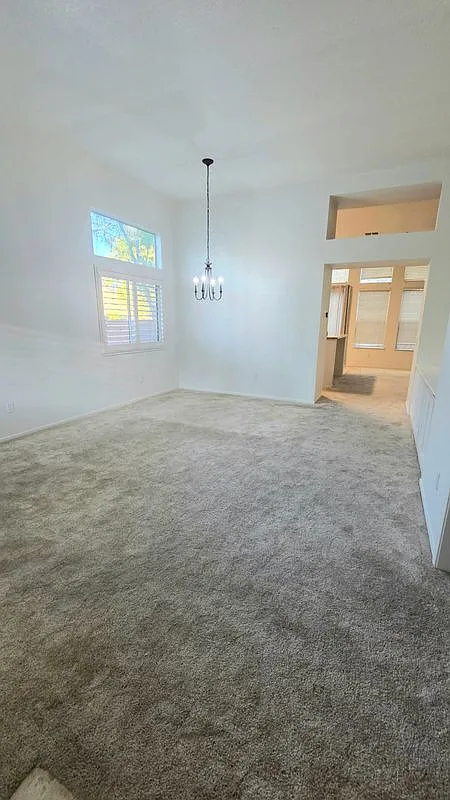 3 bed, 2.0 bath, 1530 sqft, $2,900 — Photo 4