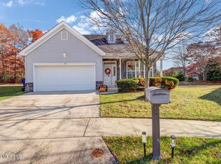 21 Iris Ct, Little Egg Harbor, NJ 08087