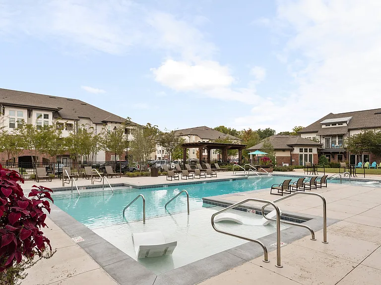 Relaxing Swimming Pool