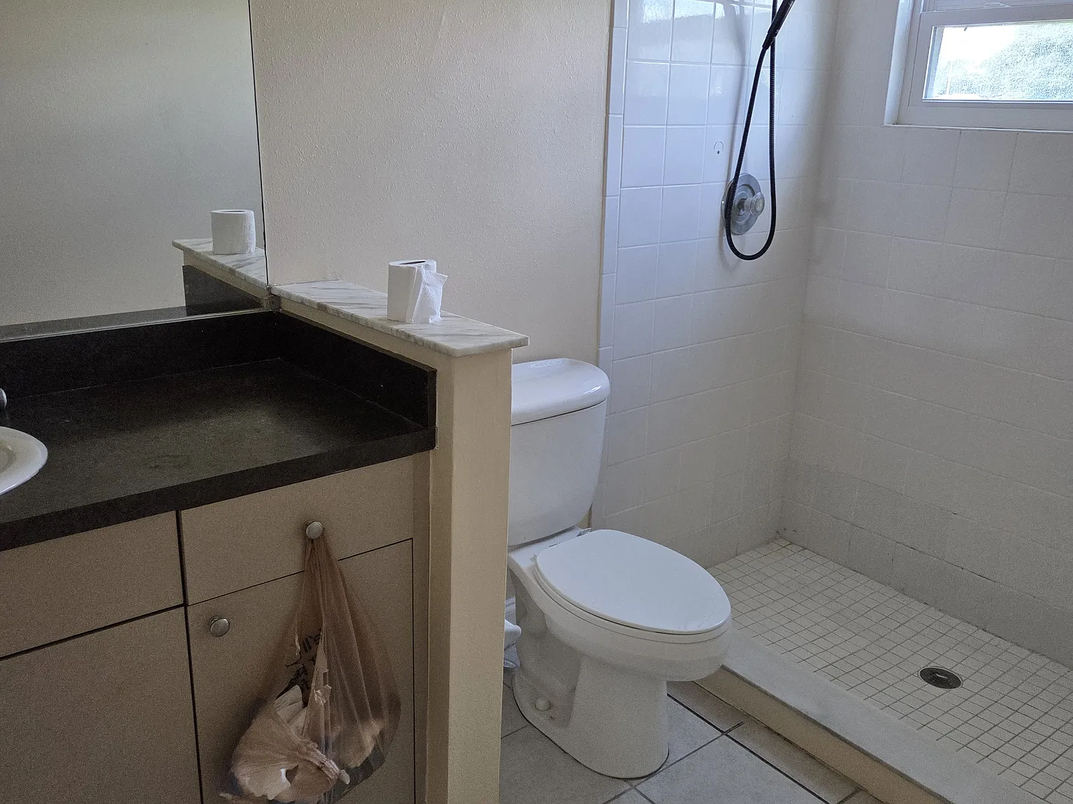 3 bed, 1828 sqft, $1,750 — Photo 4