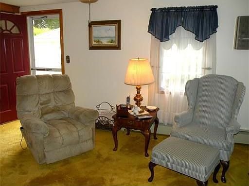4th image of 51 B Winthrop Ave