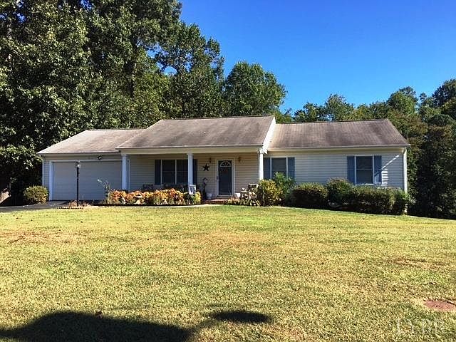 1st image of 303 Shady Oak Dr