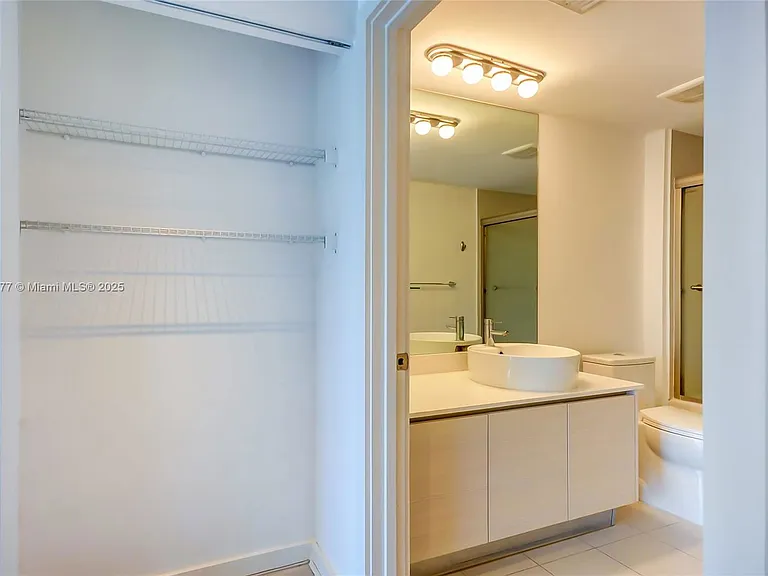 4250 Biscayne Blvd #918 — Photo 24