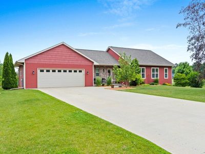 18516 Freedom COURT, Mishicot, WI, 54228
